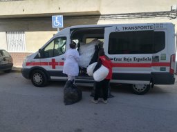 REPARTO MATERIAL A HOSPITAL HELLIN 29-03-2020